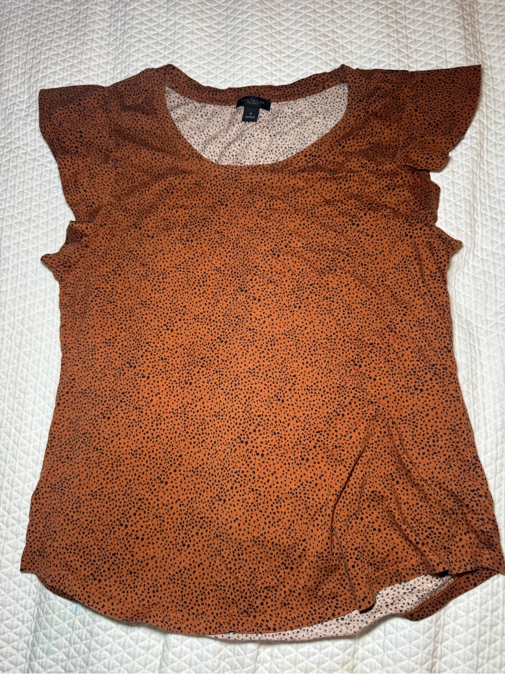 Ann Taylor Factory Women’s Top M Rust Black Spotted Print Flutter Sleeve
